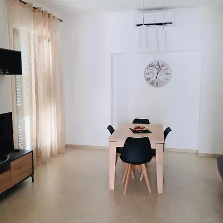 Casa Da Bea דירה גאליפולי